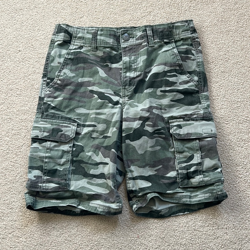 Sonoma flex wear camo cargo shorts